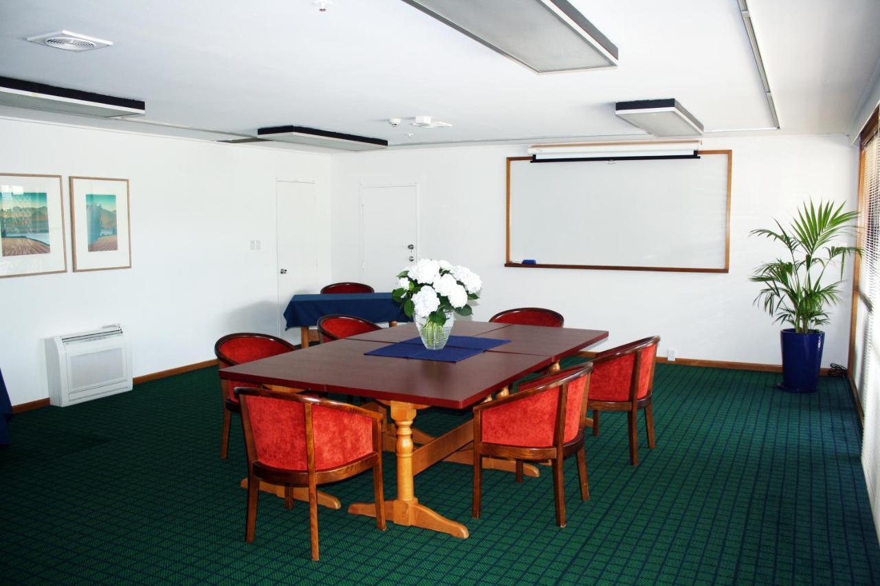 Pacific Park Motel And Conference Centre Дюндин Екстериор снимка